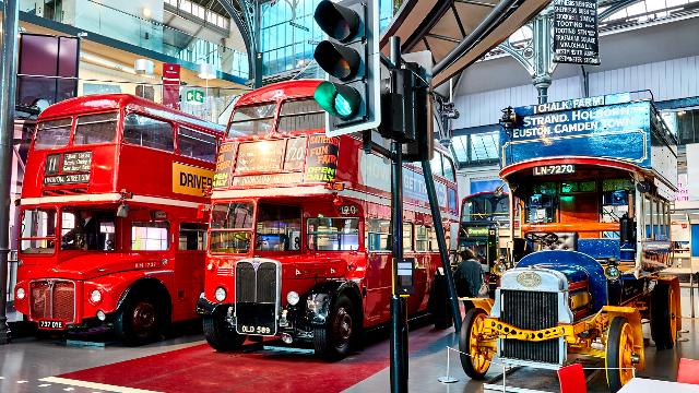 london-transport-museum_inside-the-london-transport-museum-image-courtesy-of-the-london-transport-museum_b9fa819da51484d269aa1dd0f686d48d.jpg