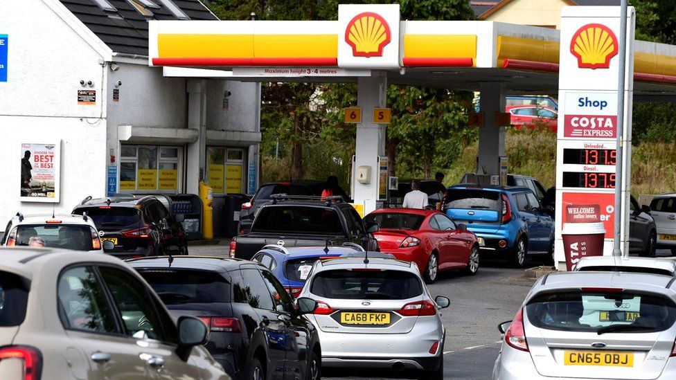 _120684961_petrolq_reuters.jpg