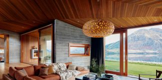 PJM020719Q202_Luxe_WanakaNZ_LivingRoom_0264-LightOn_R1.jpg