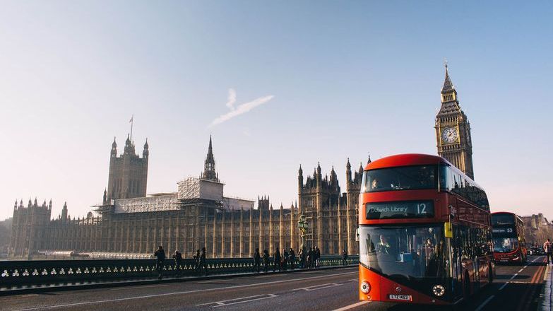 Houses-of-Parliament-bus.jpg