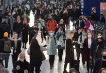 中国民航局对多个航班发出熔断令!2030年赴英中国留学生数量将激增70%!英国通胀率创30年新高!