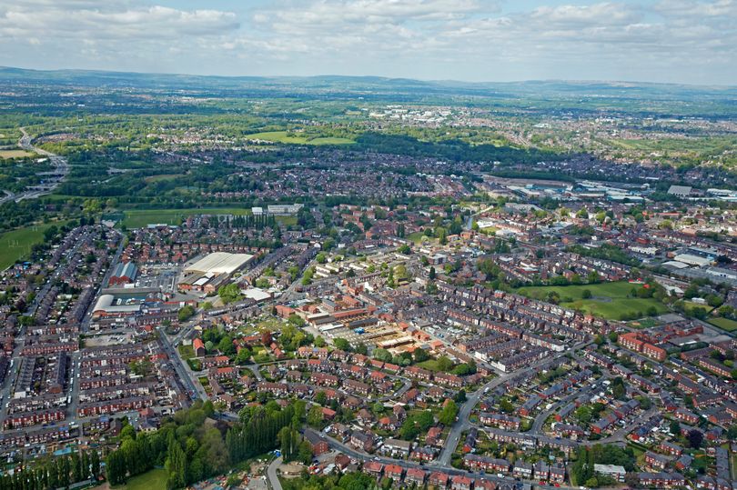 1_Aerial-view-of-the-suburbs-of-Manchester.jpg