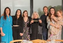 英国奶奶25镑抽中450万镑豪宅,如今决定把房卖了,原因是……