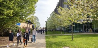 肯特与格林尼治大学合并,英国首所“超级大学”将于明年诞生|曼城将建英国首座城市水疗度假村