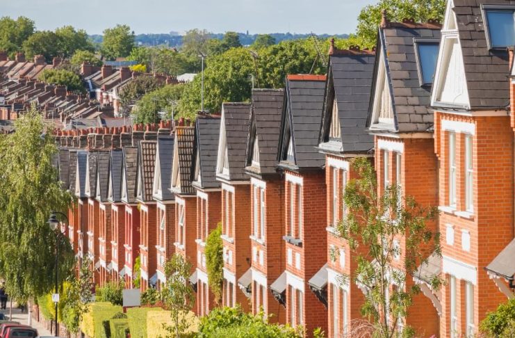 失业后,他意外成为房东,坐拥280万英镑房产帝国!