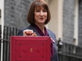 英国住房贷款批准量创新高!海湾贸易协议“即将达成”!首相财相成史上最差“组合”!