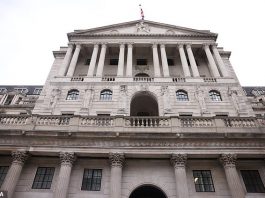 英国250万套房,5年涨价超过10万镑|英央行上调存款保障|凯特参加一战停战纪念日活动