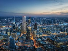 伦敦的魅力,不在宏伟处,而在这些小角落……