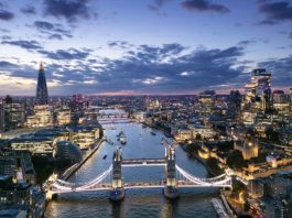 2025年英国最受关注房产热点出炉:伦敦、曼城领跑全国|英国埃塞克斯大学拟关闭南安普顿校区