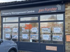 撑过两次世界大战的百年老店,2026年倒了——英国海外买家必看的中介避雷指南