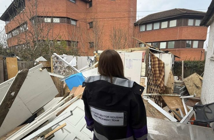 英国HMO监管全解析:从纸板棚屋到4万英镑罚款,违规代价有多高