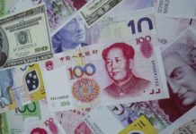 中国资本管制,会不会影响老外们的钱袋子?这引发了他们大面积的讨论