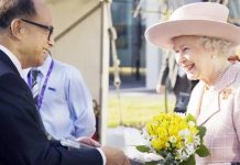 买下了半个英国的李嘉诚:香港卖!英国买!解析他的投资智慧