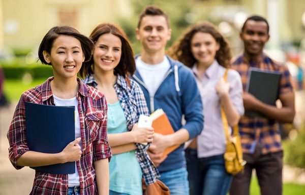 一张表格告诉你:英国哪个大学城租金收益率最高,最受欢迎?