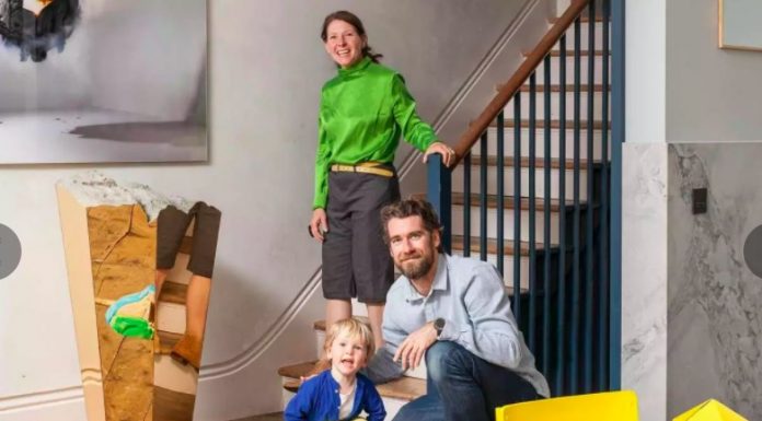 英国小夫妻,5万英镑买公寓,改造后如今价值195万英镑!