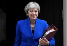 脱欧最新进展:英国拿稳谈判筹码?脱欧大臣口气强硬:”达不成脱欧协议,390亿分手费我就不付了!“