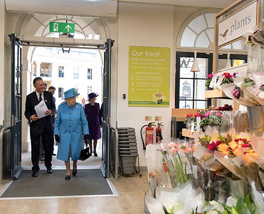 大名鼎鼎的“Waitrose效应”:英国超市对房价的影响到底有多大?