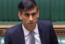 财政部文件泄露: 英国今年财政赤字飙升至3300亿!未来加税方案曝光!