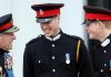 英国60%-70%成年人已有抗体,接近实现“群体免疫”!| 亲王葬礼哈里不与威廉并肩而行!
