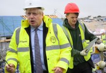 英国今日宣布推迟解封4周!印度毒株死亡病例中近30%打过两针疫苗!
