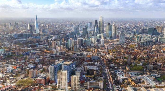 英国制定“与病毒共存”战略!| 伦敦房产卖家去年平均赚20万镑!