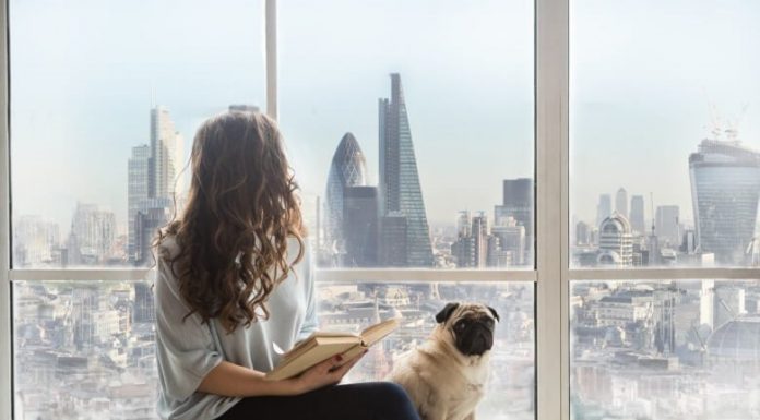 英国加息下,明年买房月供可能要高于租房租金了,对首房买家来说,是不是买房就不如租房划算?