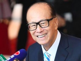 20亿英镑!李嘉诚加码投资英国电讯业!这背后预示着什么…