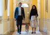 前卫生大臣参加英国真人秀,保守党震怒,将其开除!Sunak制定未来全民高税收计划!各大航空公司公布11月国际及地区航班计划!