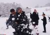 英国铁路罢工赶上冰天雪地,交通堵塞!| 英新冠住院人数激增 | 英国租金上涨,购房出租火爆!