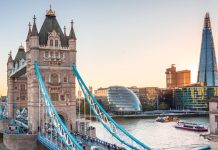 英国房子卖最快地区揭晓:利物浦拔得头筹 | 英计划提前延长退休年龄至68岁!