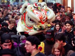 一组伦敦中国春节的老照片:恭祝大家新春快乐!