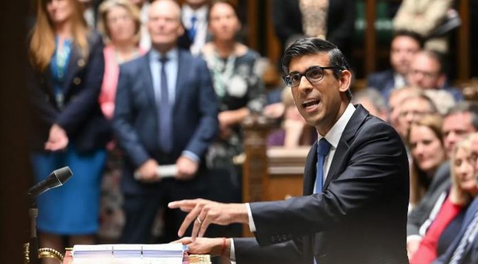 去年英国净移民数破60万!年能源费用预计下降400多镑!伦敦租金涨幅创10年来新高!