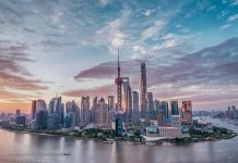 上海向英国留学生伸出“橄榄枝”!| 英国计划大幅提高医疗人员培训,解决NHS人手短缺问题!