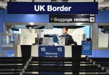 英国移民人数再涨,去年有超130万人获签来英居住!英国中考GCSE放榜,分数被压低!