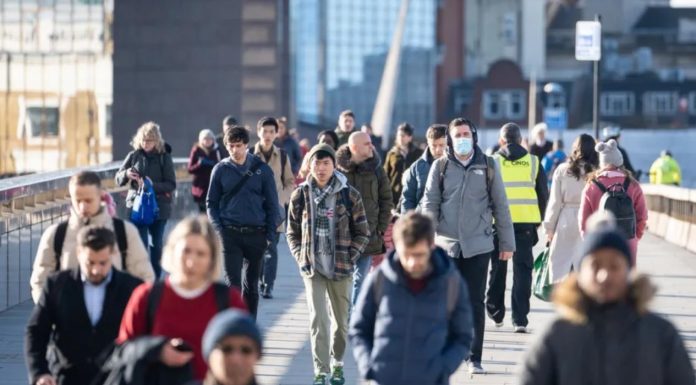 英国6月经济增长超预期!英镑小幅上涨!零售商Wilko进入破产管理!租户更关注社区而非房屋!