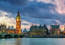 英国成为第一个加入太平洋贸易集团的欧洲国家|英国投资峰会吸引了630亿镑的投资