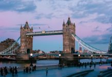 英国央行暂停降息!国内全面放宽优化过境免签政策!英国房价一年内上涨1万镑!