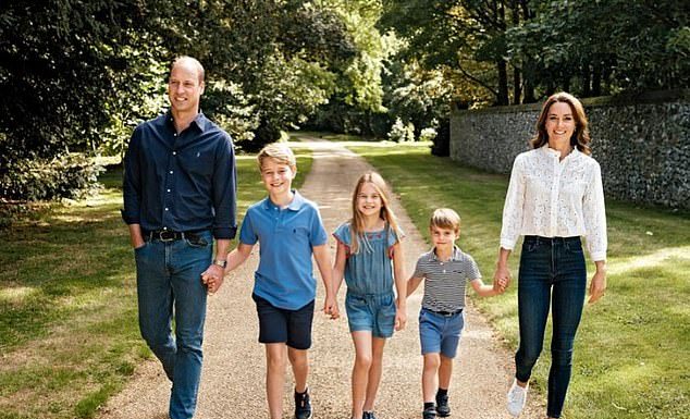温莎大公园划出2.3英里“禁足线”,威廉与凯特的安全与民众的自由能否兼得?