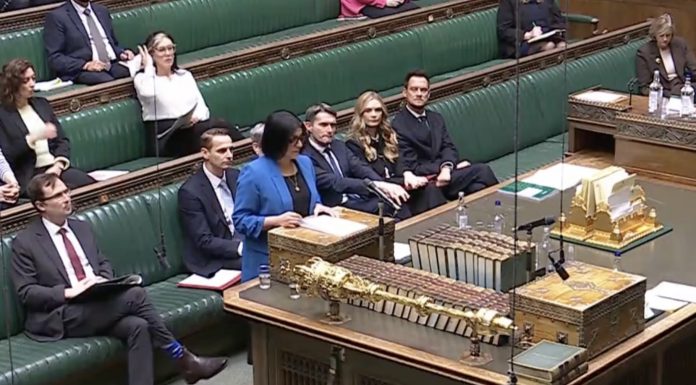 超33万人联署请愿,依然没挡住这场变革——英国永居改革要来了!