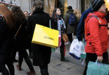 英国高街复活,希思罗扩建|英镑汇率下跌、油价也跌了!