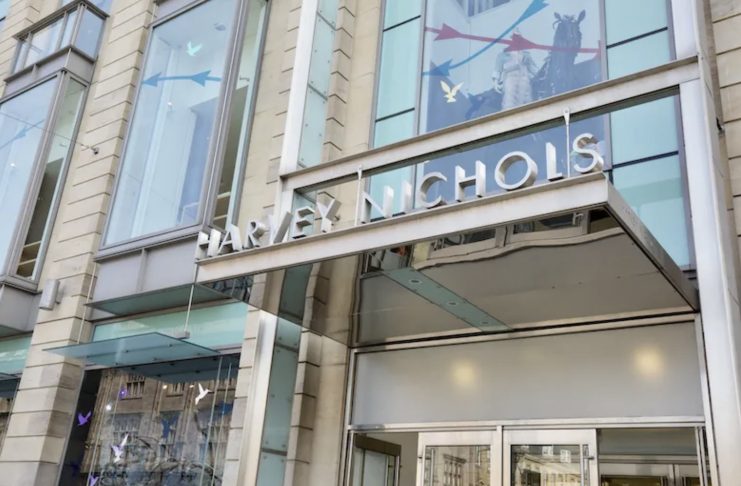骑士桥地标易主在即,Frasers接近拿下Harvey Nichols|英国购房出租贷款利率下降