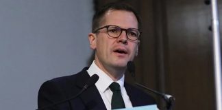 美国投资机构9,000万英镑买下伦敦梅费尔写字楼|英镑兑美元升至三个月高位