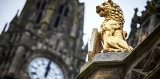 英国税务局要上门看房,200万英镑以上的房产开征豪宅税,账单直接寄给房主