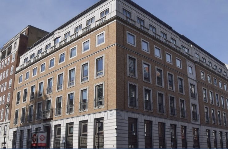 捷克富豪2.91亿英镑买下BP伦敦总部|英国政府95.8亿英镑砸向建房